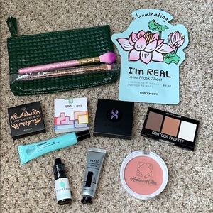 Makeup: Slimissglam, Sugar Cosmetics, OFRA, etc!